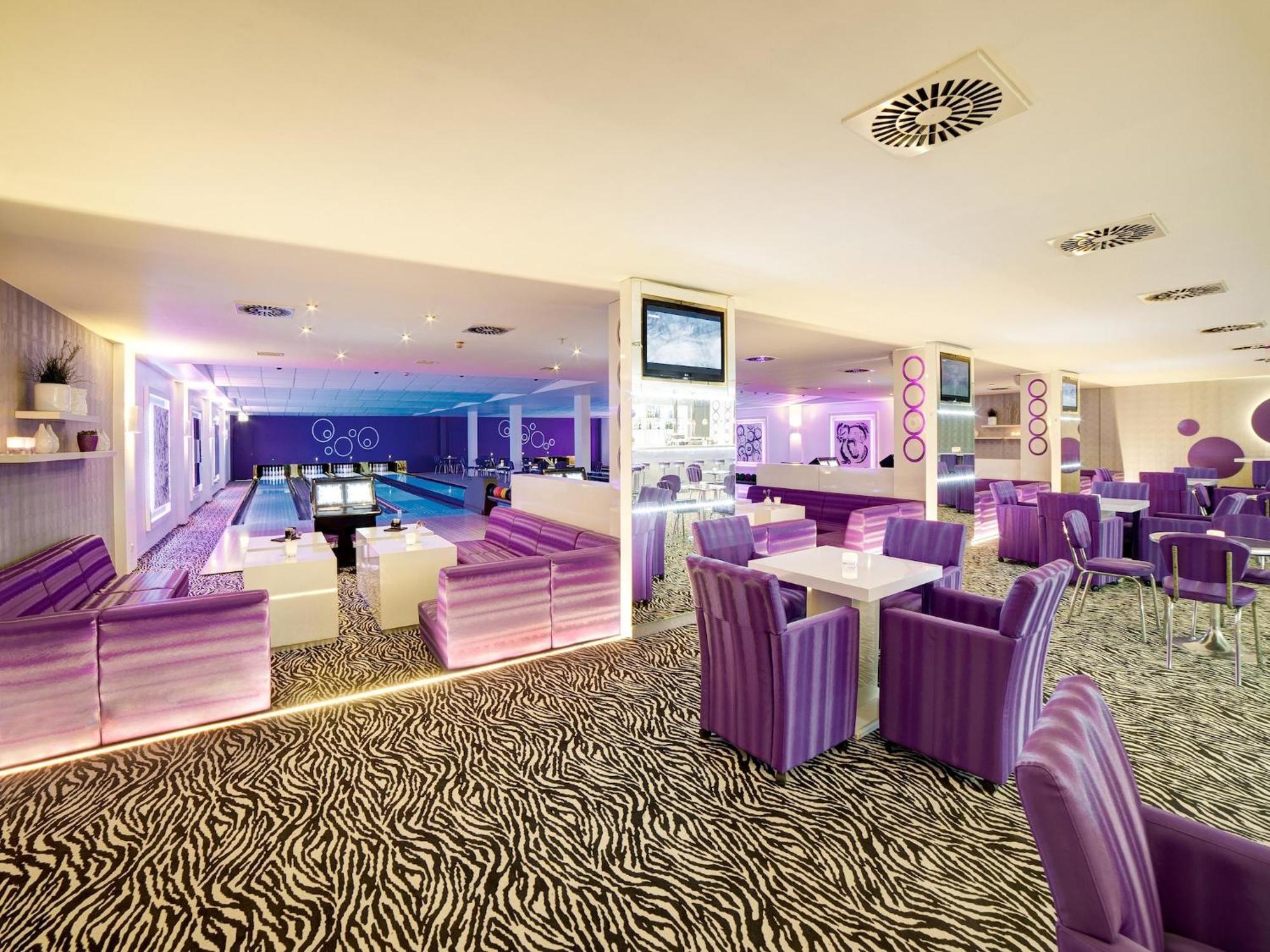 Holiday Resort Van Der Valk, Linstow Dobbin-Linstow ภายนอก รูปภาพ