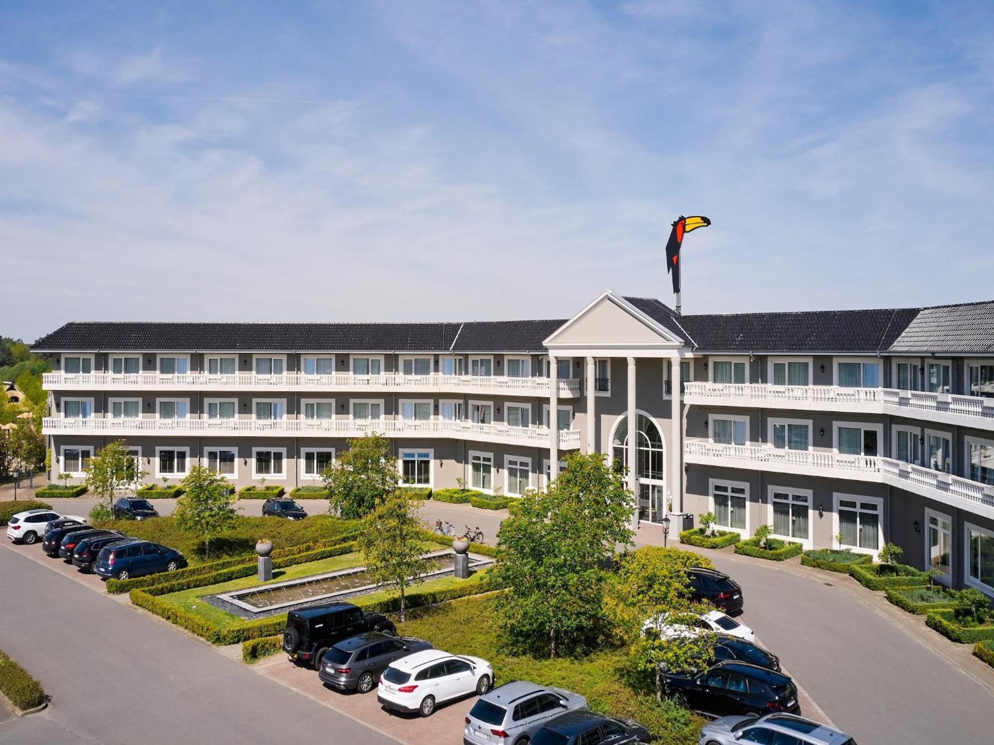 Holiday Resort Van Der Valk, Linstow Dobbin-Linstow ภายนอก รูปภาพ